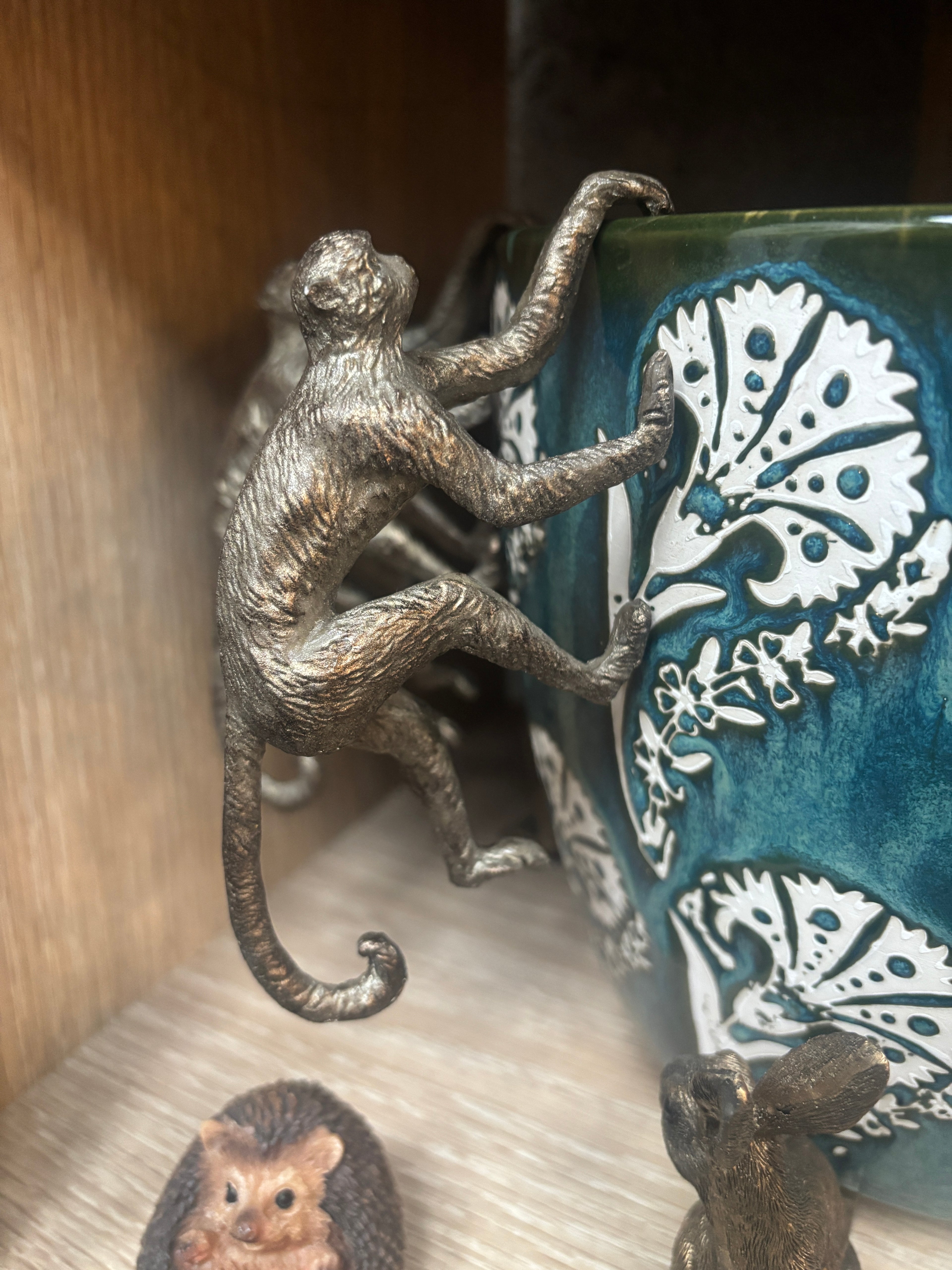 Climbing Monkey Pot Hanger