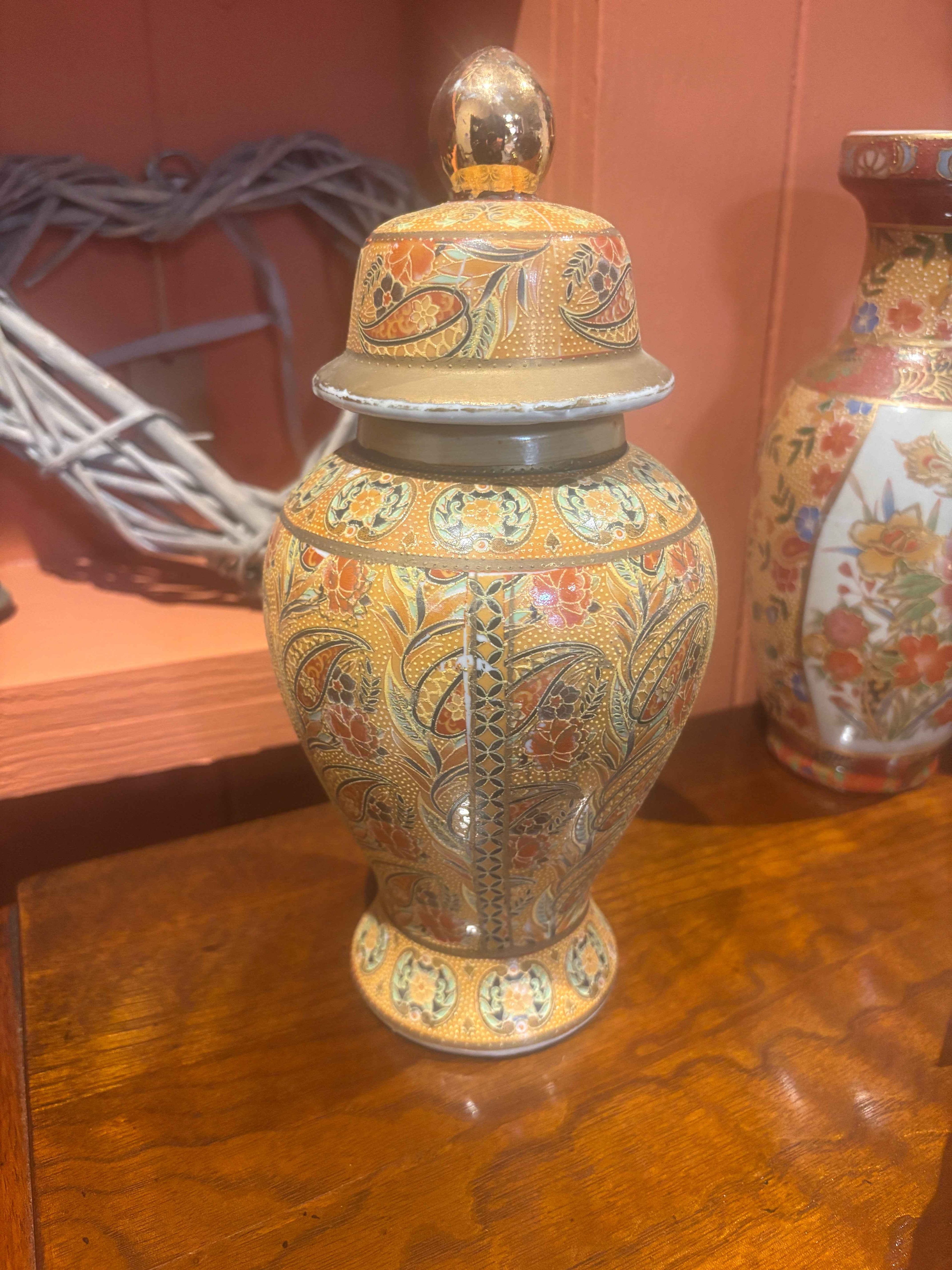 Pair of Urns