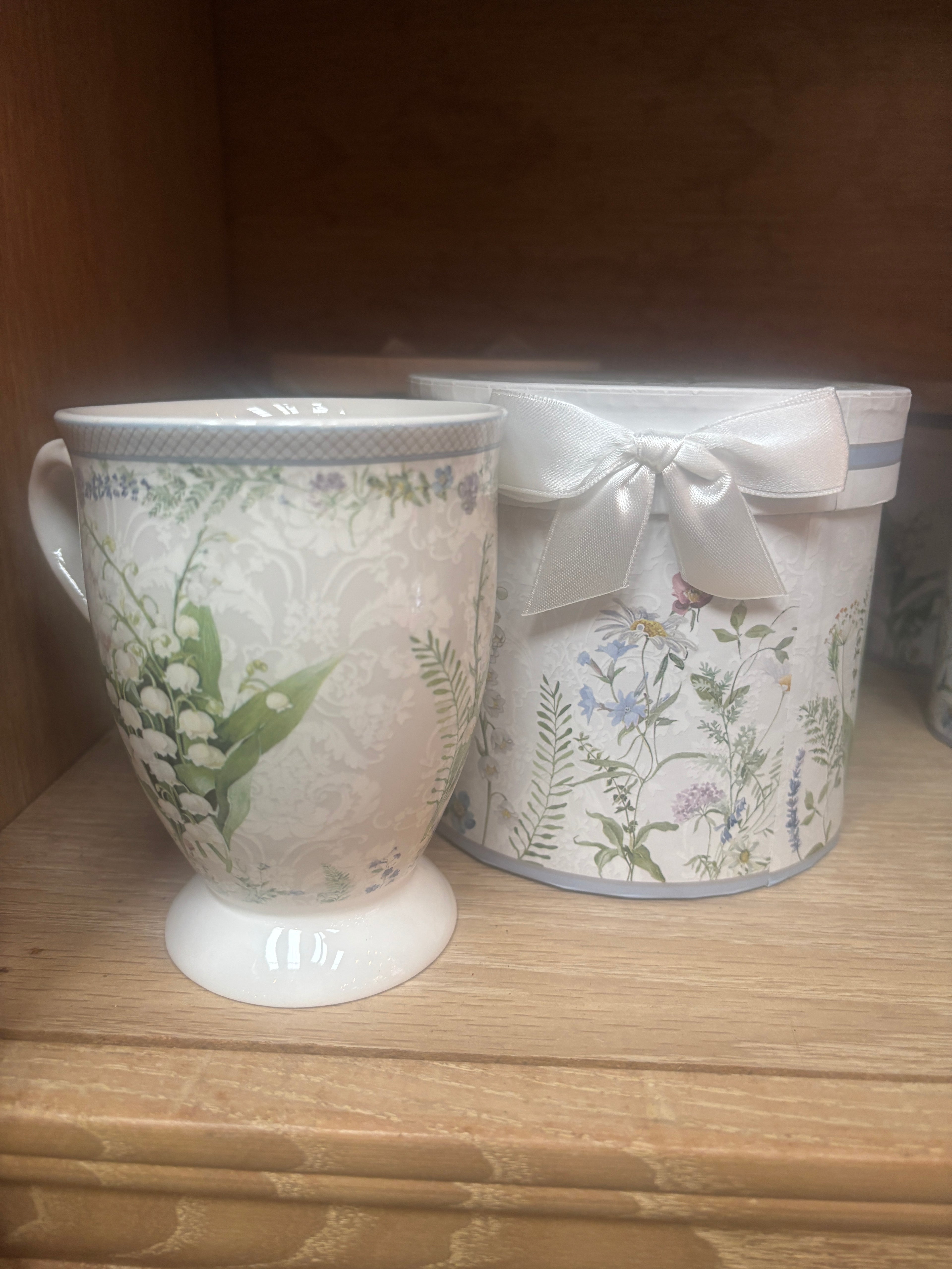 Tea Cup in Gift Box