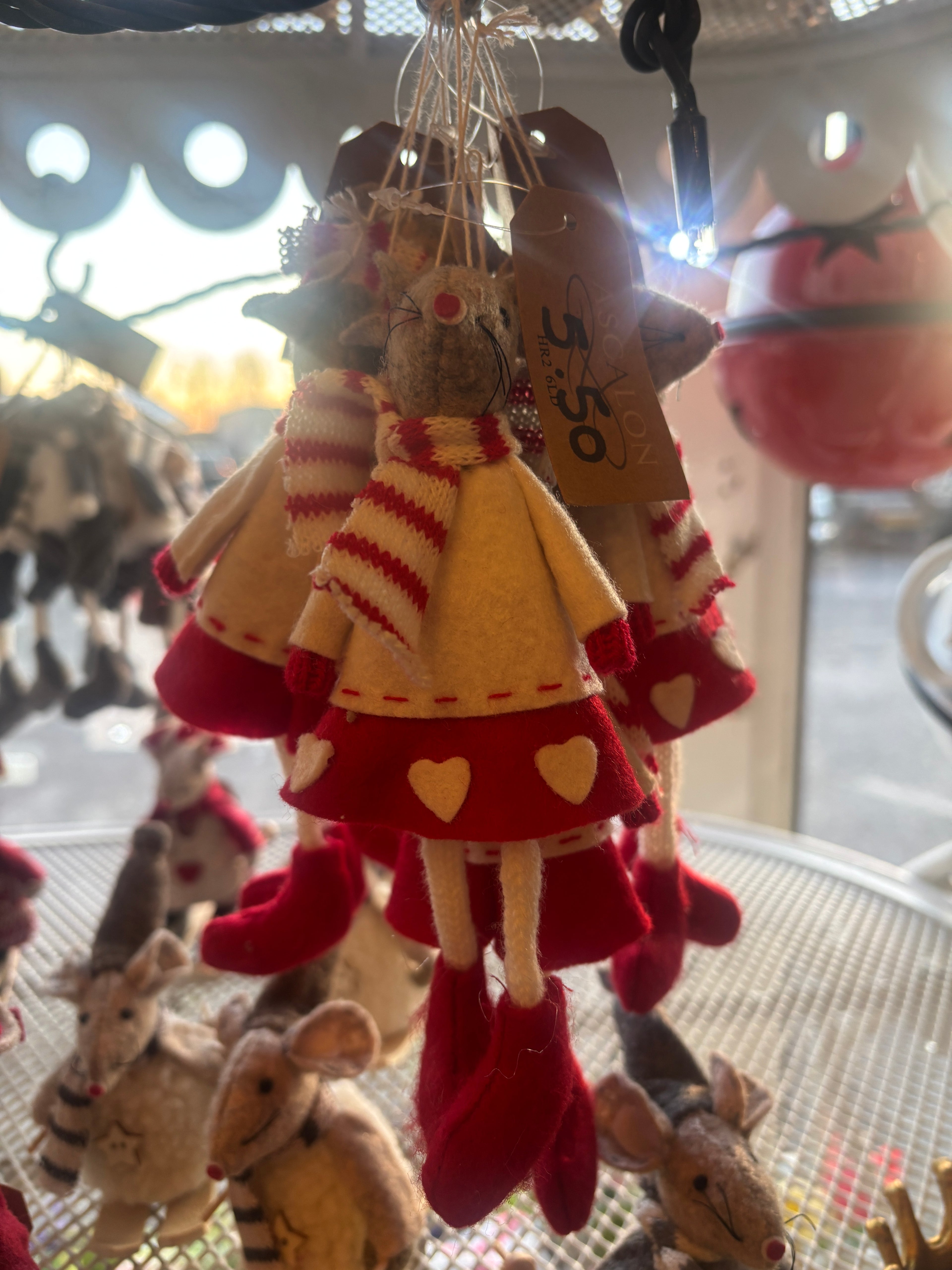 Mouse with red and white dress with hearts and hearts xmas tree decoration
